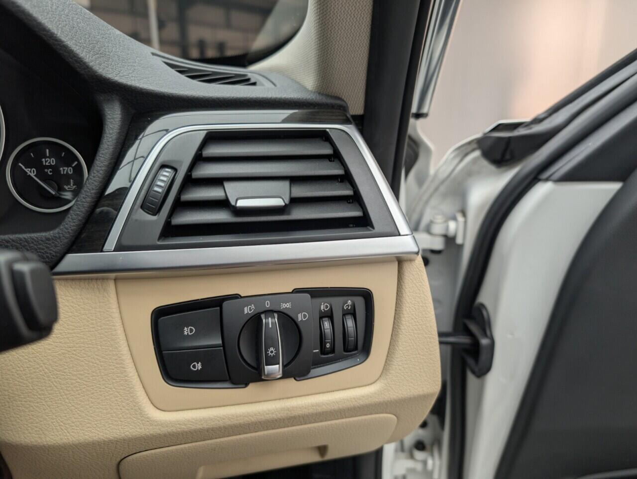 Used BMW 3 Series 2017 for sale - 76425701: Photo 22