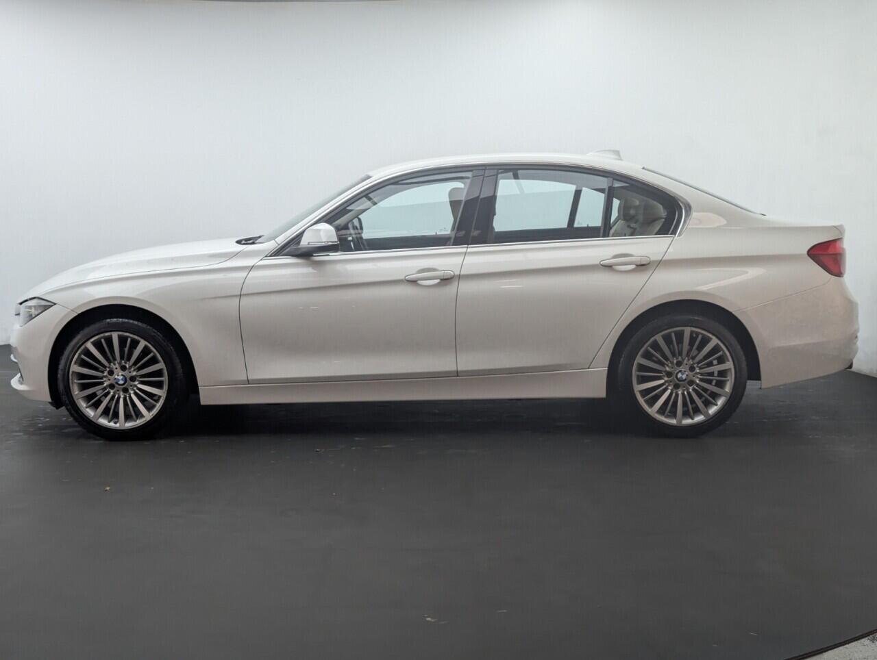 Used BMW 3 Series 2017 for sale - 76425701: Photo 5