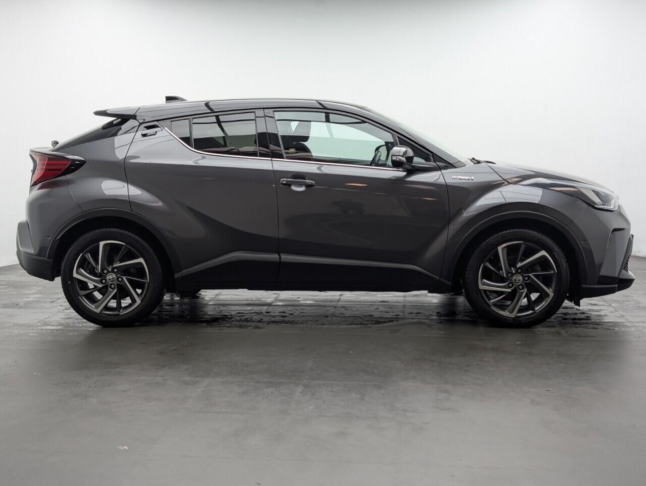 Used Toyota C-HR 2020 for sale - 77091332: Photo 21