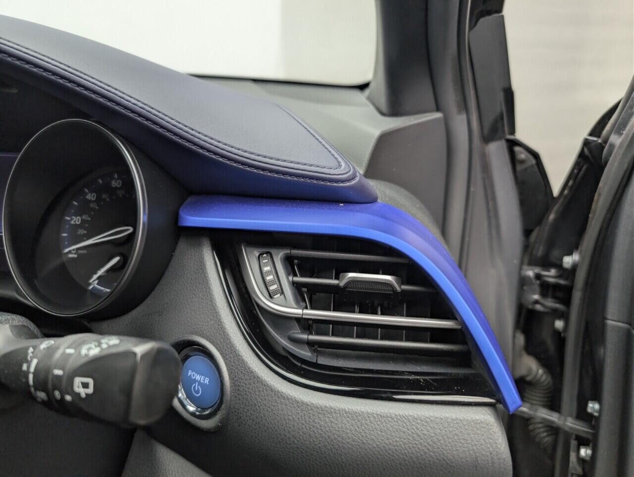 Used Toyota C-HR 2020 for sale - 77091332: Photo 33