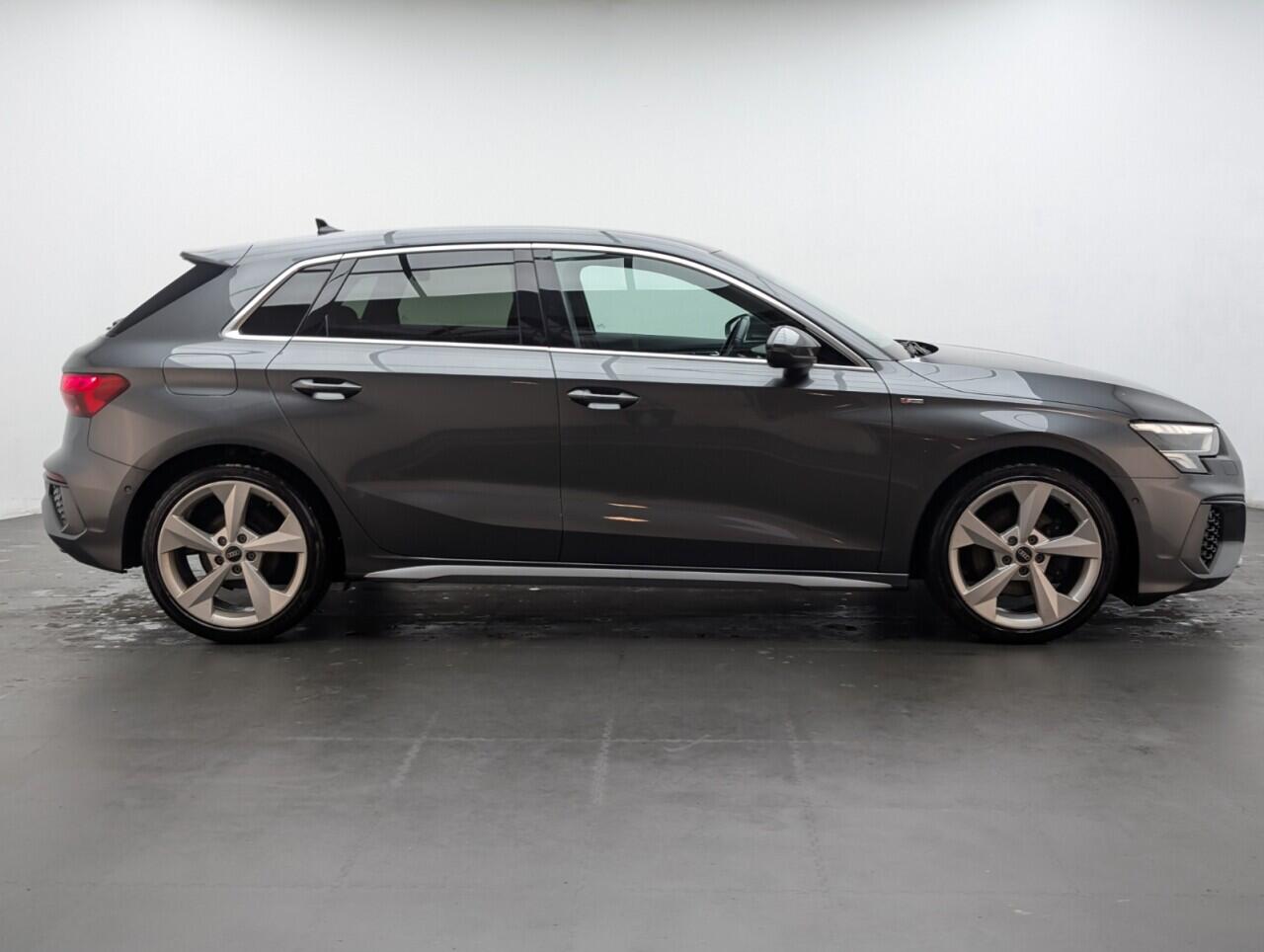 Used Audi A3 2021 for sale - 76742884: Photo 9