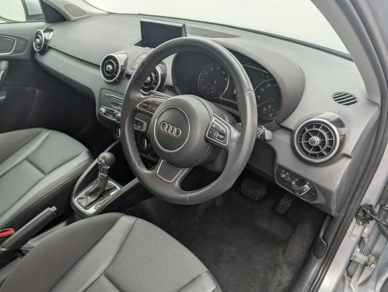 Used Audi A1 2018 for sale - 76425705: Photo 10