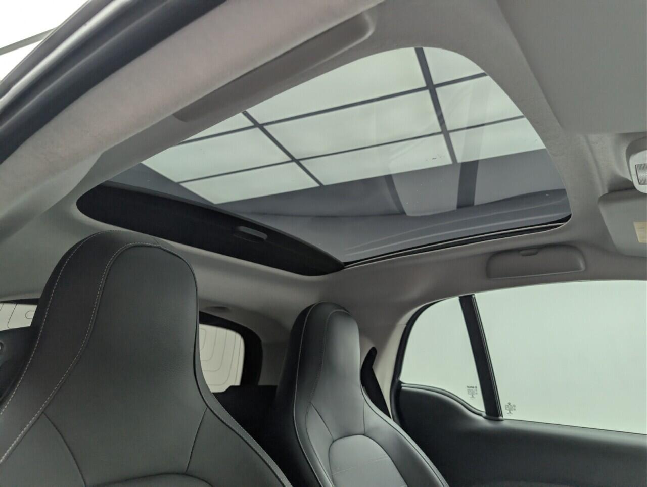 Used smart fortwo 2021 for sale - 77143460: Photo 24