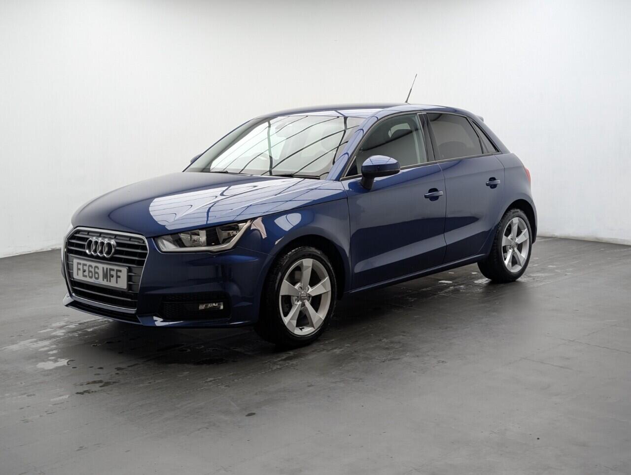 Used Audi A1 2016 for sale - 76976360: Photo 4