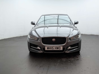 Used Jaguar XE 2015 for sale - 78804162: Photo