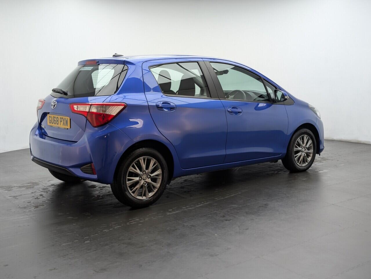 Used Toyota Yaris 2018 for sale - 76735315: Photo 8
