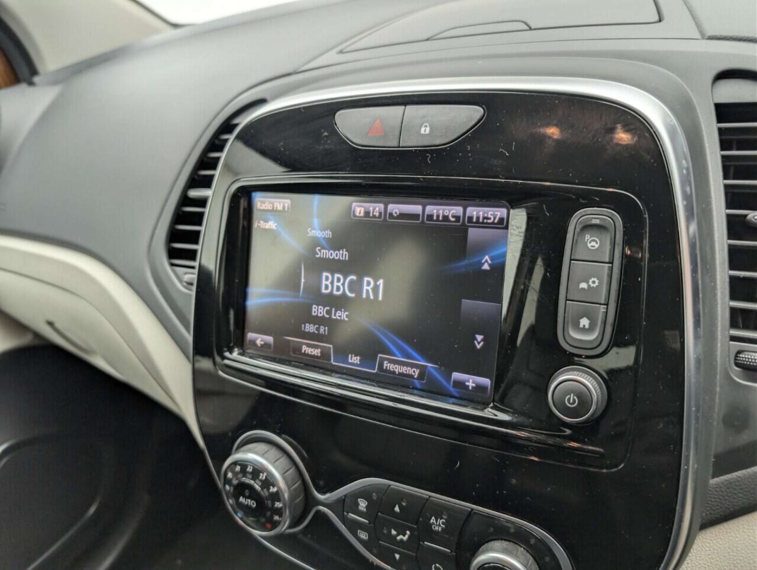 Used Renault Captur 2018 for sale - 78031068: Photo 16