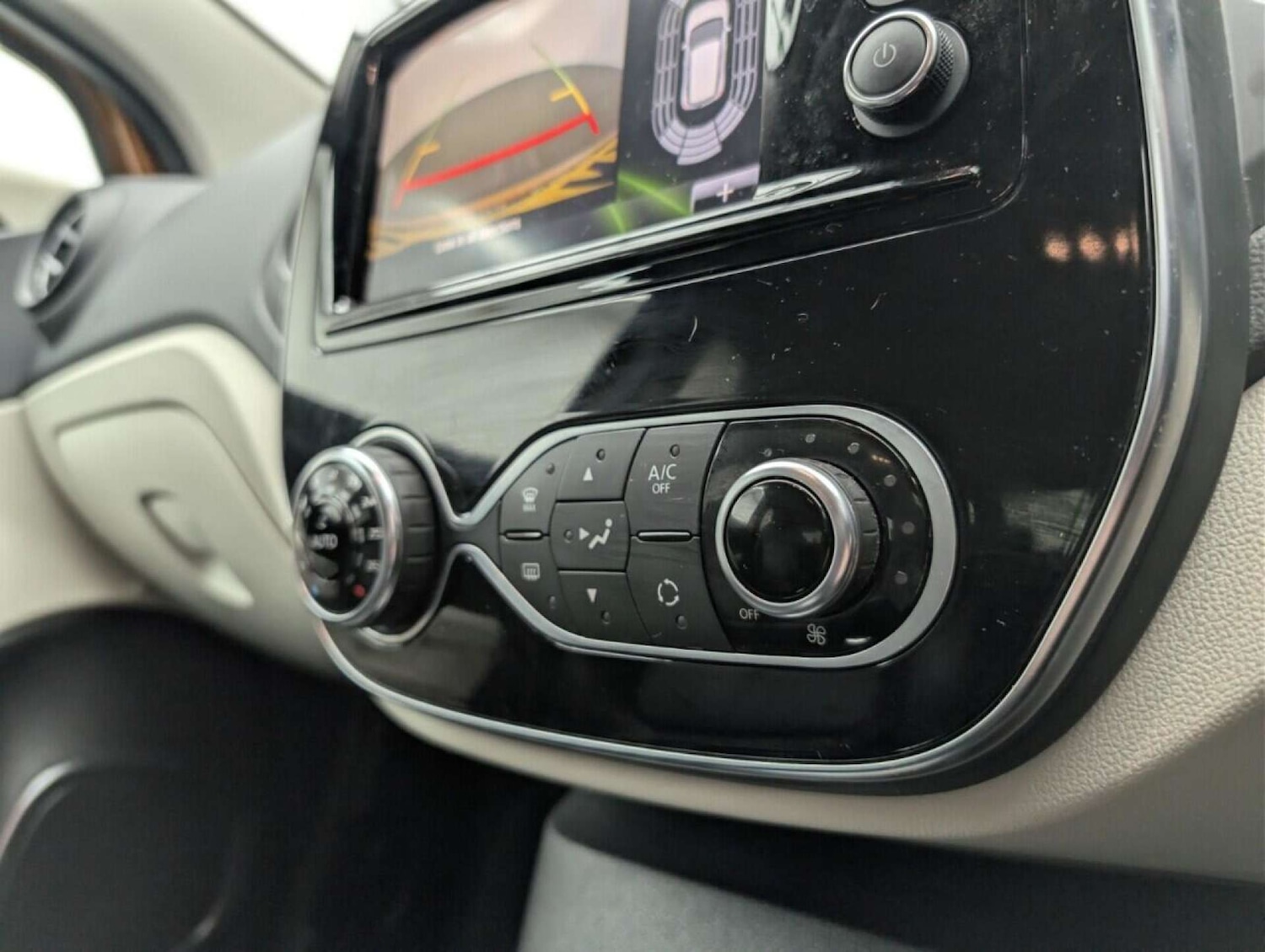 Used Renault Captur 2018 for sale - 78031068: Photo 19