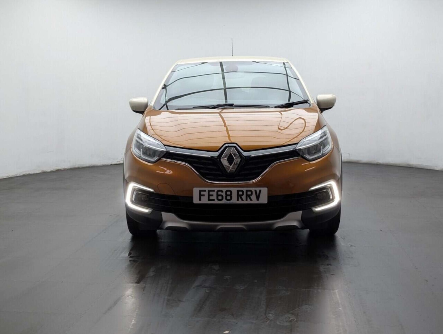 Used Renault Captur 2018 for sale - 78031068: Photo 3