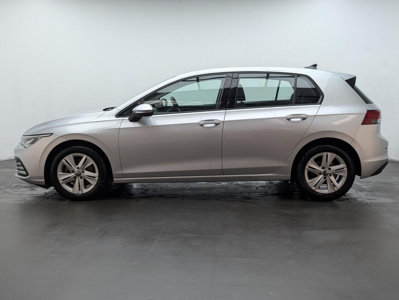 Used Volkswagen Golf 2023 for sale - 76423890: Photo 5