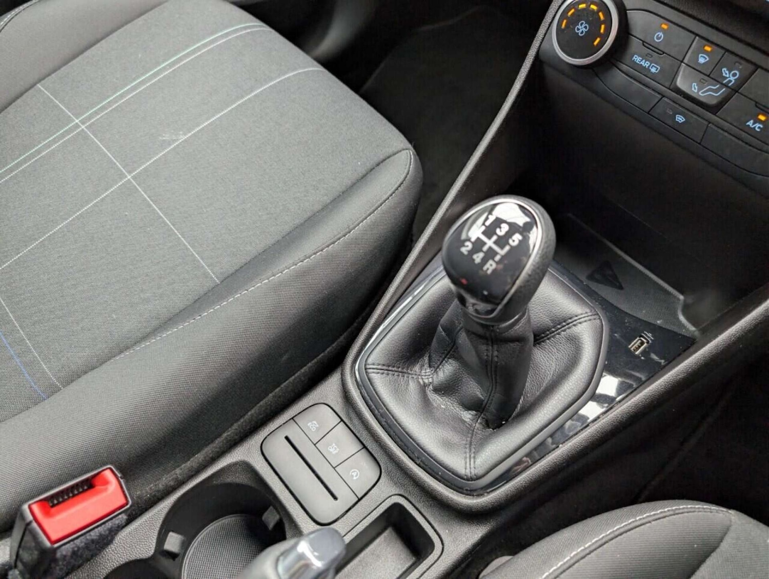 Used Ford Fiesta 2019 for sale - 77713440: Photo 17