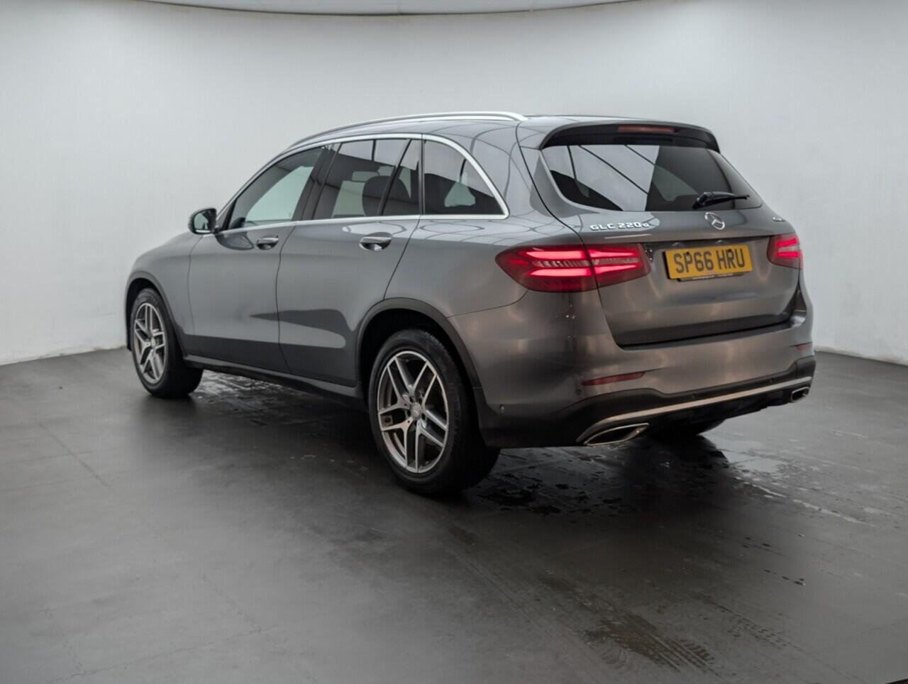 Used Mercedes-Benz GLC 2016 for sale - 76659398: Photo 6