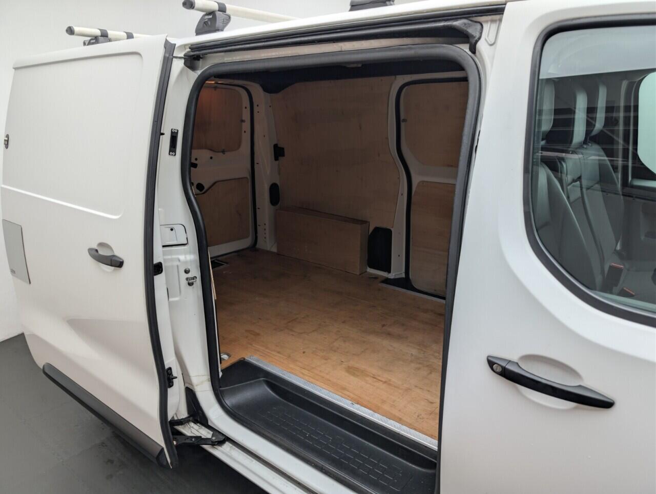 Used Citroen Dispatch 2018 for sale - 76742463: Photo 20