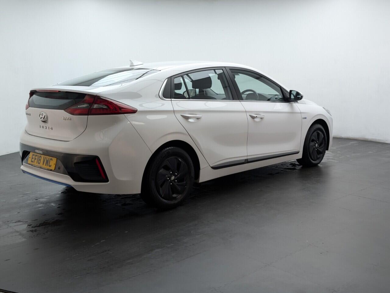 Used Hyundai IONIQ 2018 for sale - 76424871: Photo 8