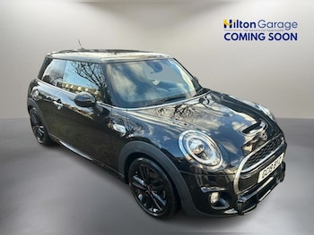 2019 (19) - 2.0 Cooper S Sport II 3dr Auto