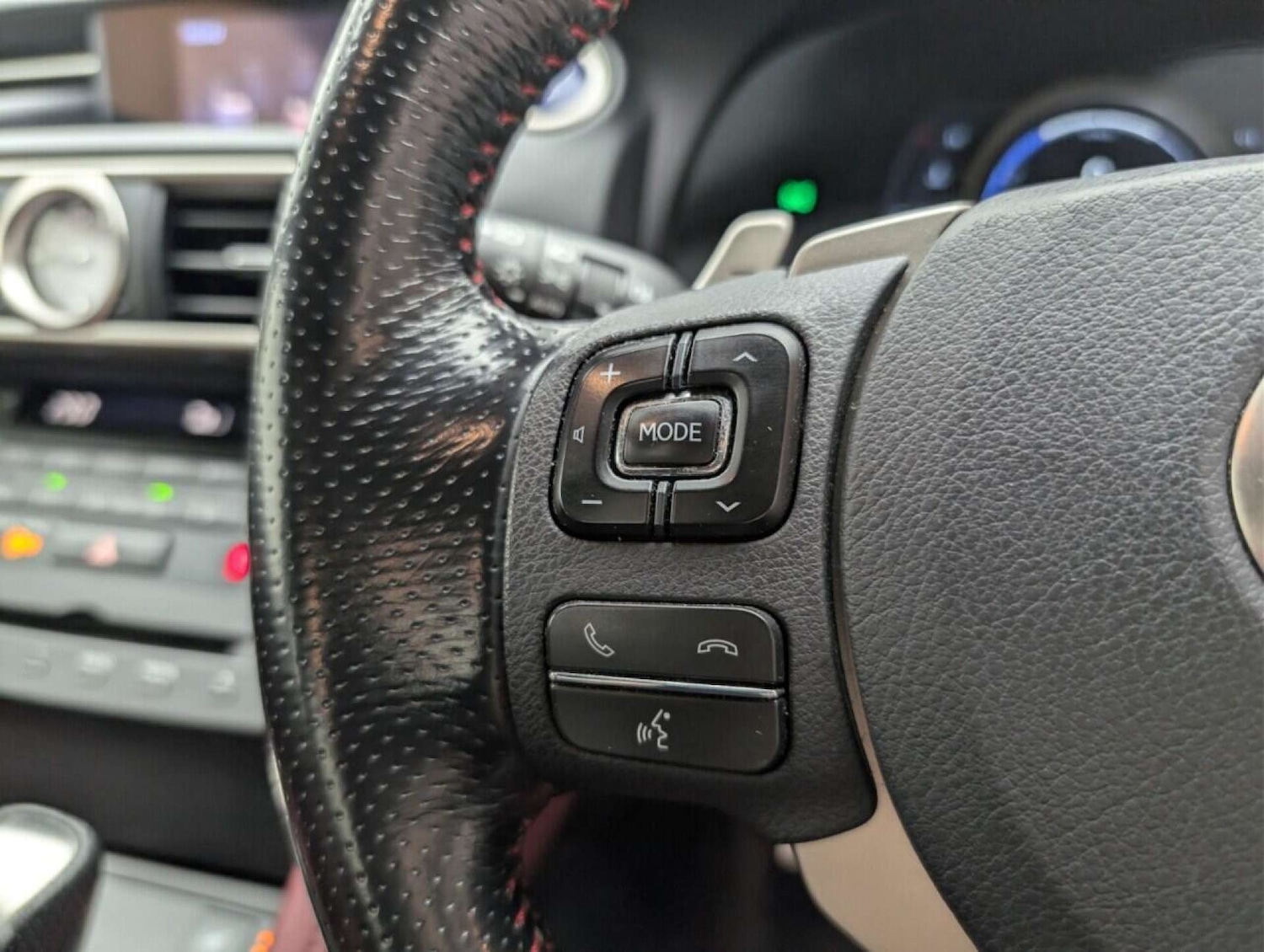 Used Lexus RC 2017 for sale - 77713004: Photo 17