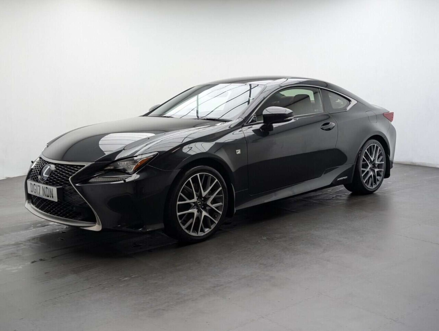 Used Lexus RC 2017 for sale - 77713004: Photo 4