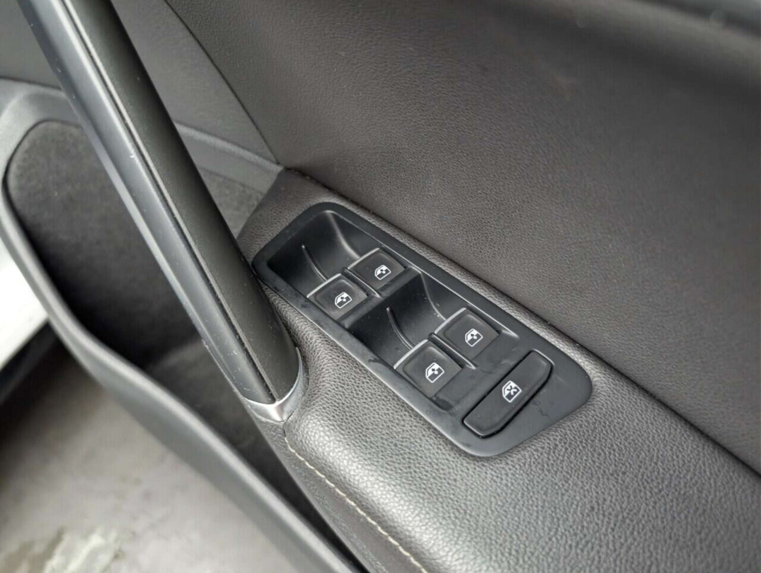 Used Volkswagen Golf 2019 for sale - 77714118: Photo 19