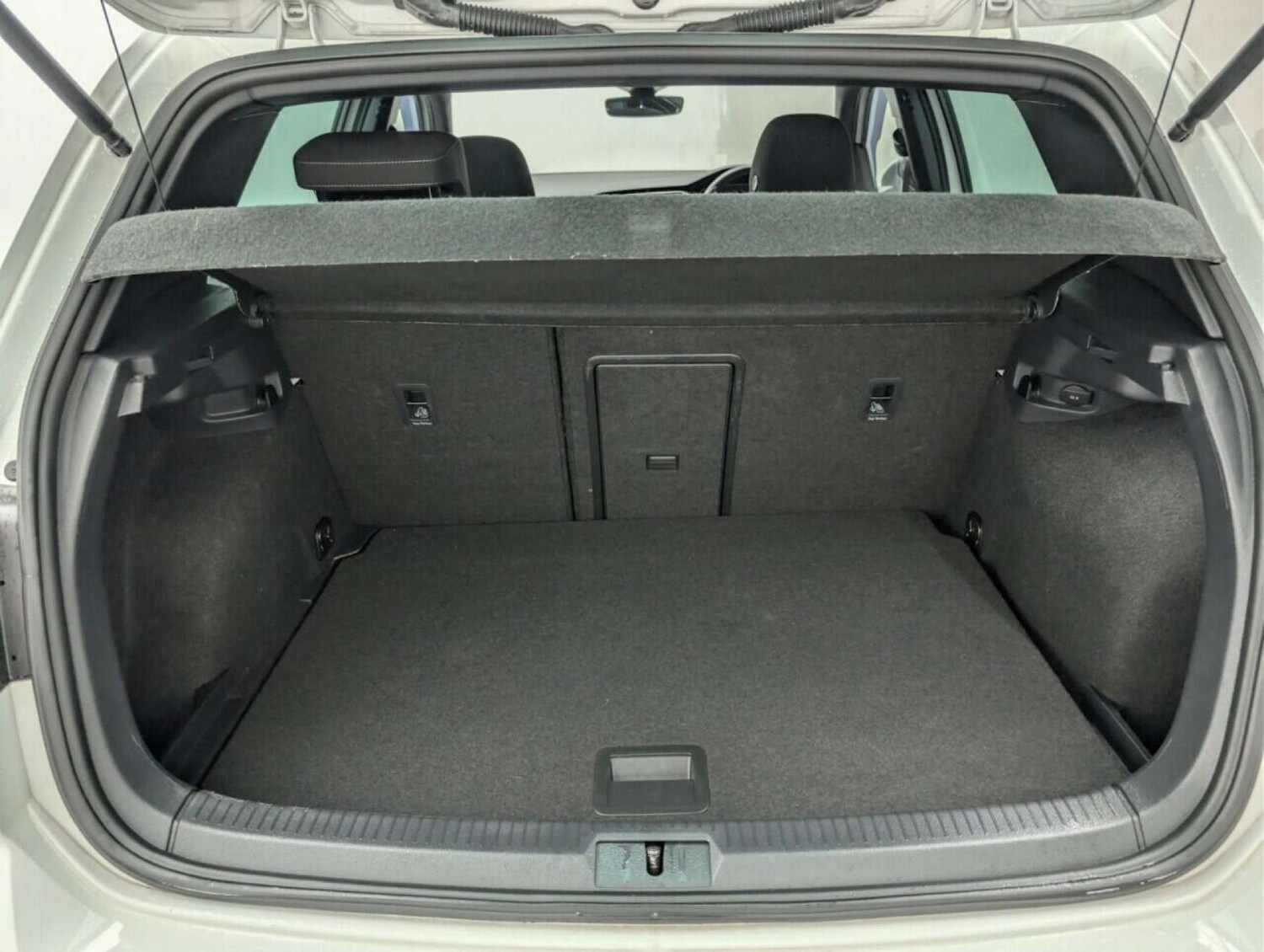 Used Volkswagen Golf 2019 for sale - 77714118: Photo 23