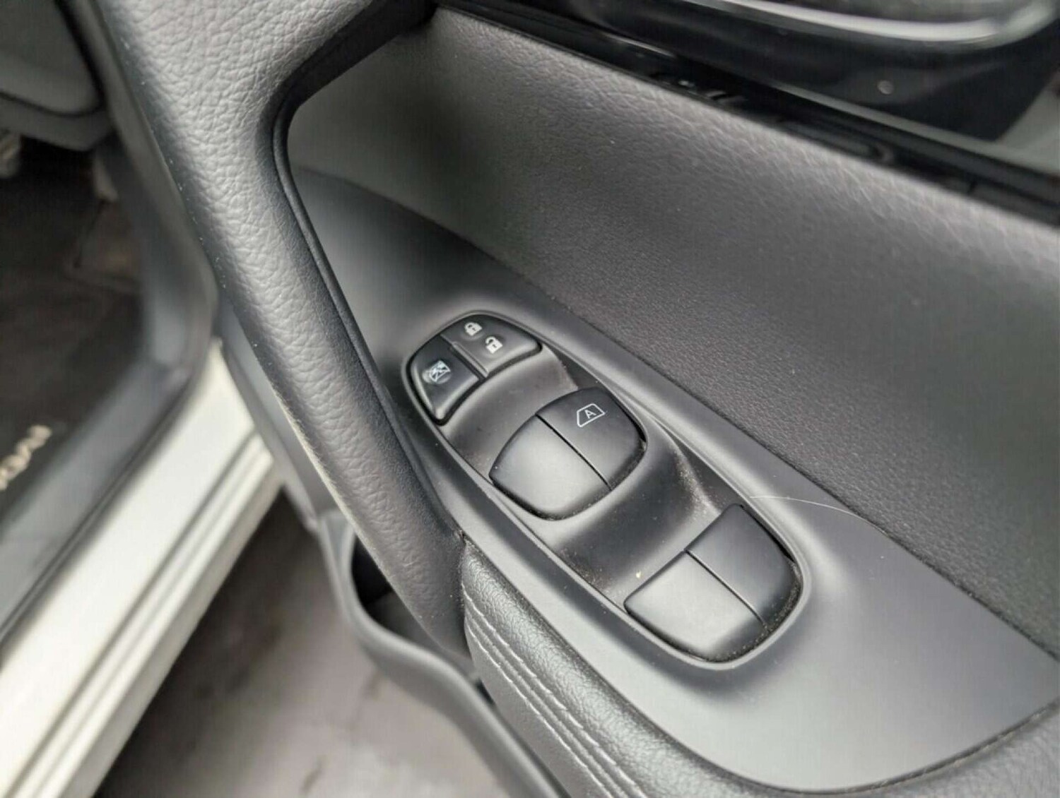 Used Nissan Qashqai 2016 for sale - 77714321: Photo 19