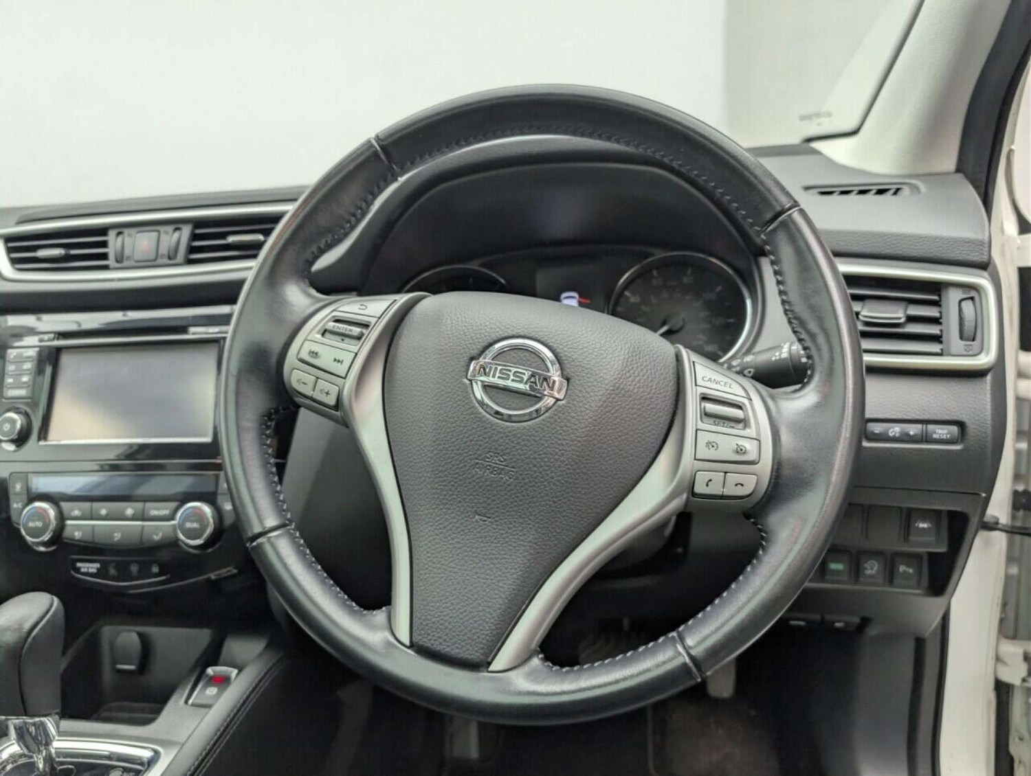 Used Nissan Qashqai 2016 for sale - 77714321: Photo 20