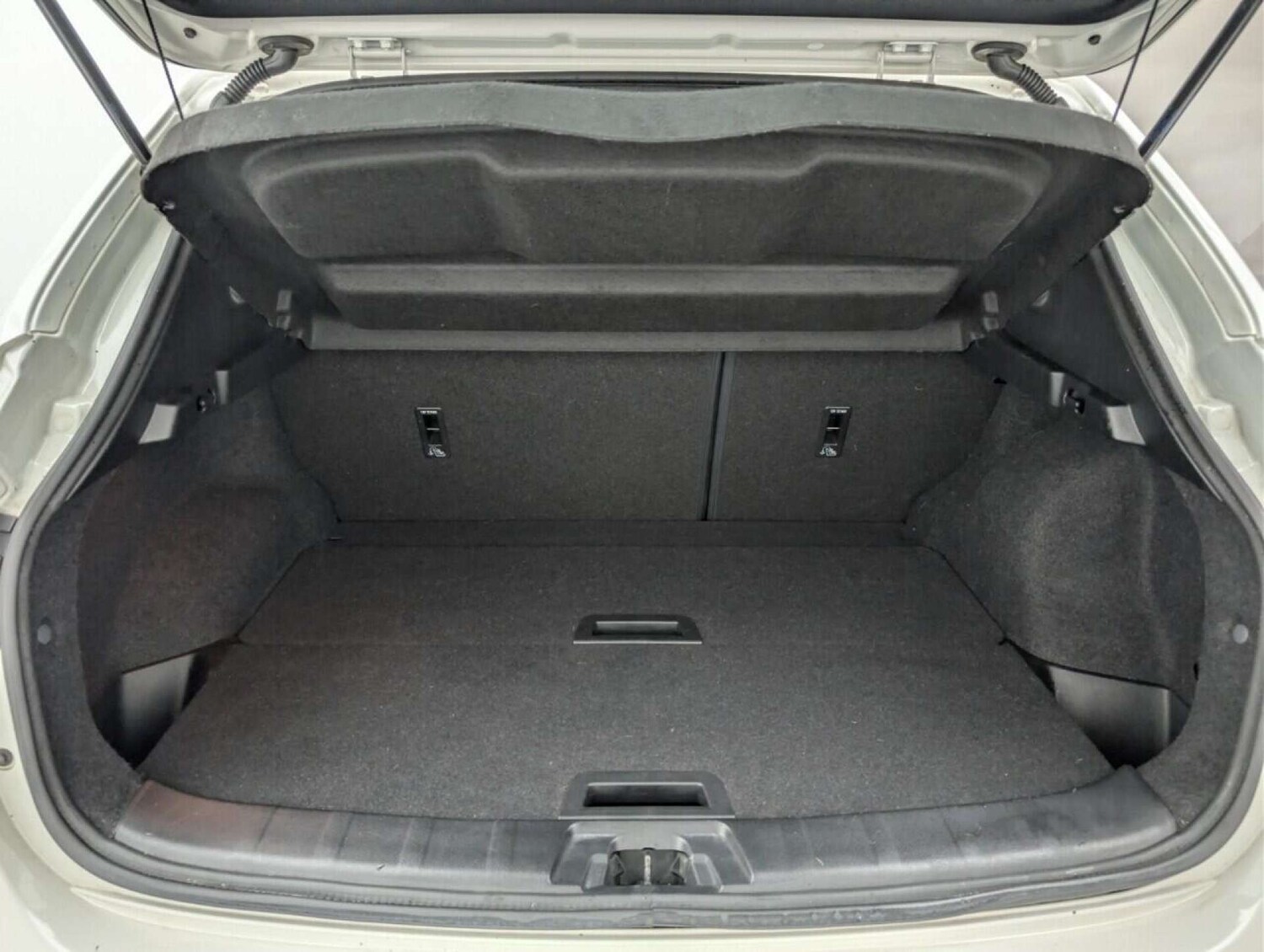 Used Nissan Qashqai 2016 for sale - 77714321: Photo 25