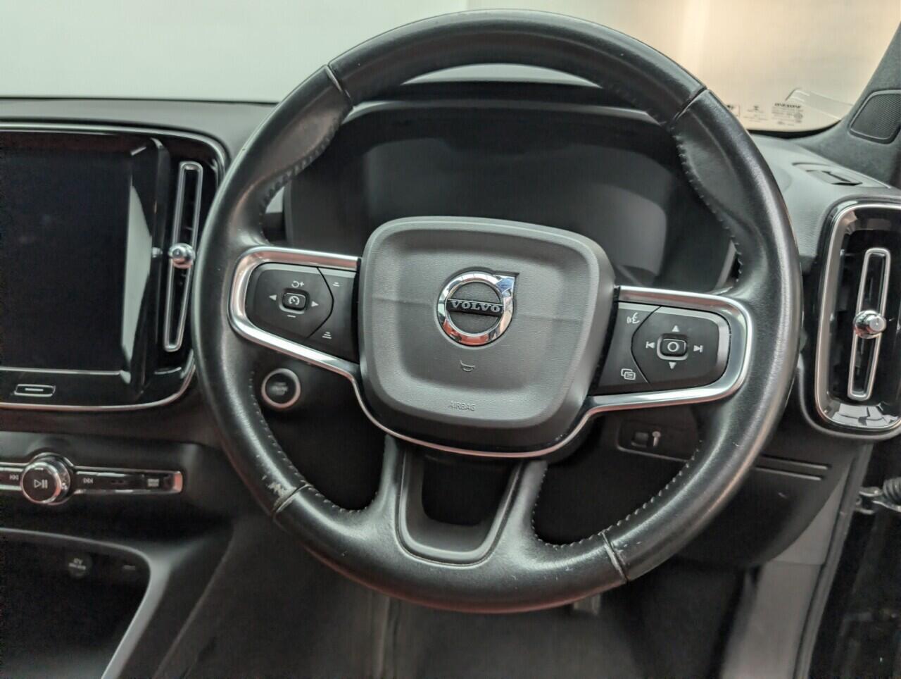 Used Volvo XC40 2020 for sale - 77074340: Photo 23