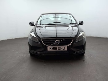 Used Volvo V40 2016 for sale - 79513920: Photo