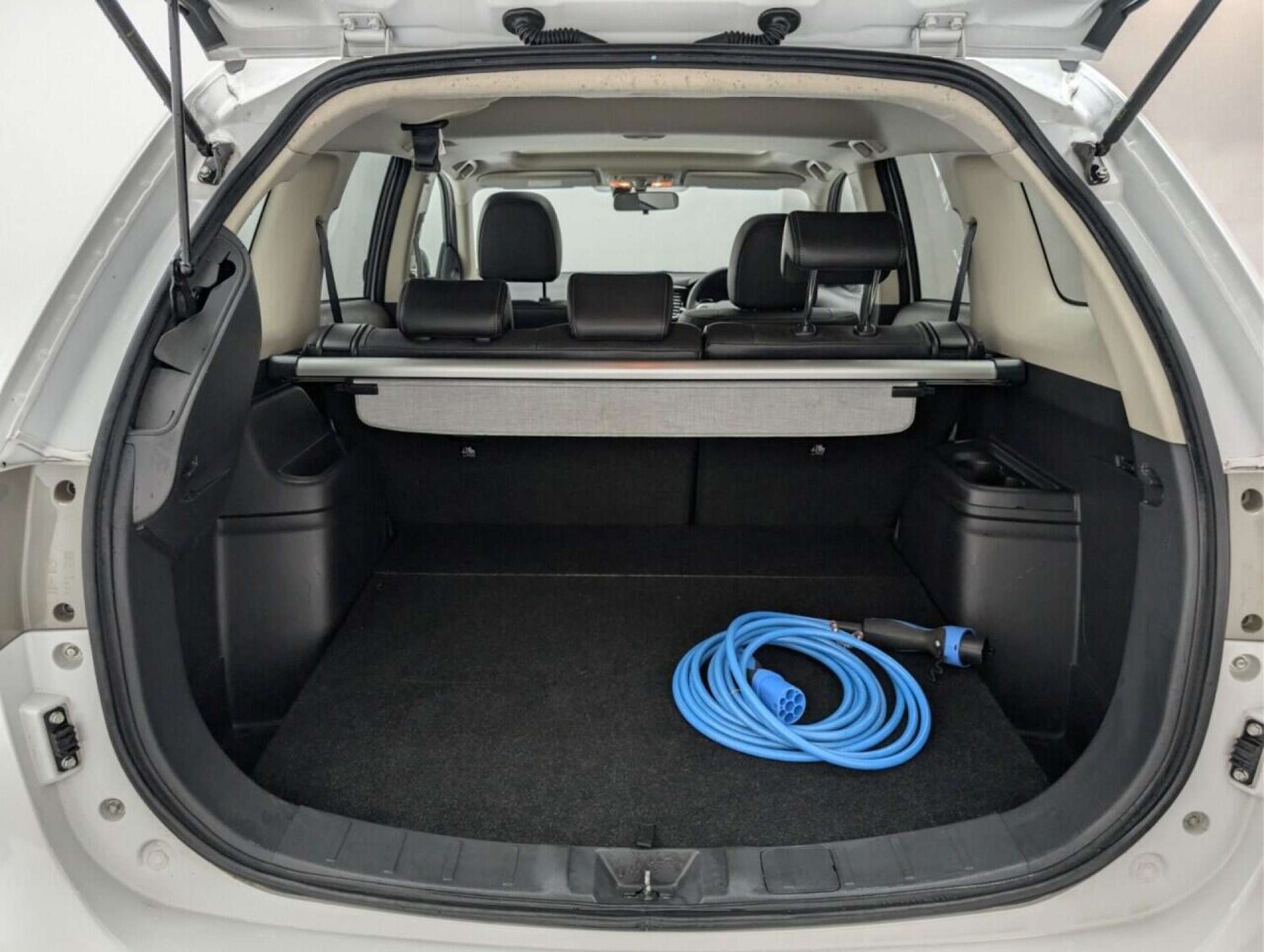 Used Mitsubishi Outlander 2015 for sale - 77713231: Photo 29