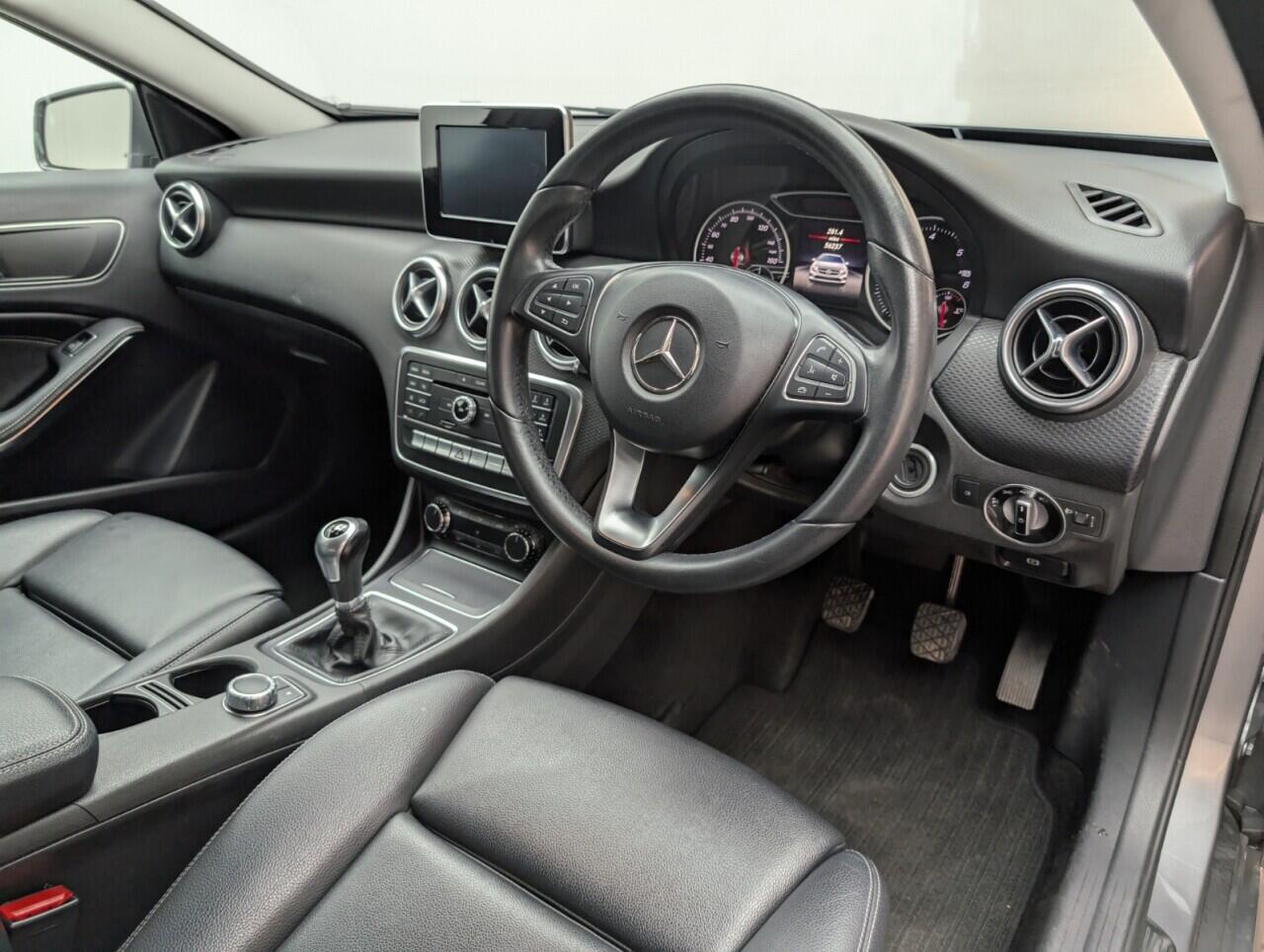 Used Mercedes-Benz A-Class 2016 for sale - 76456633: Photo 37
