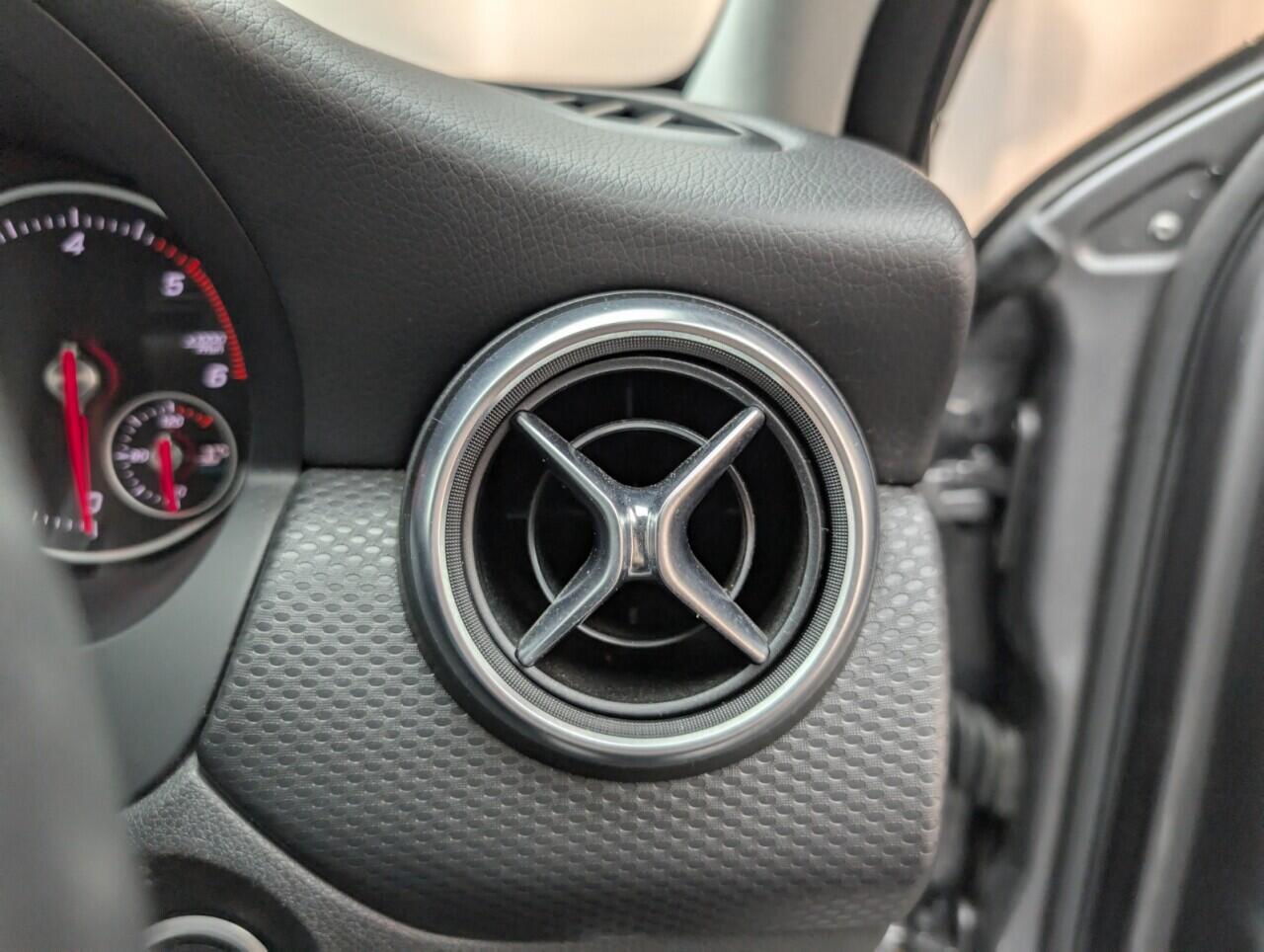 Used Mercedes-Benz A-Class 2016 for sale - 76456633: Photo 46