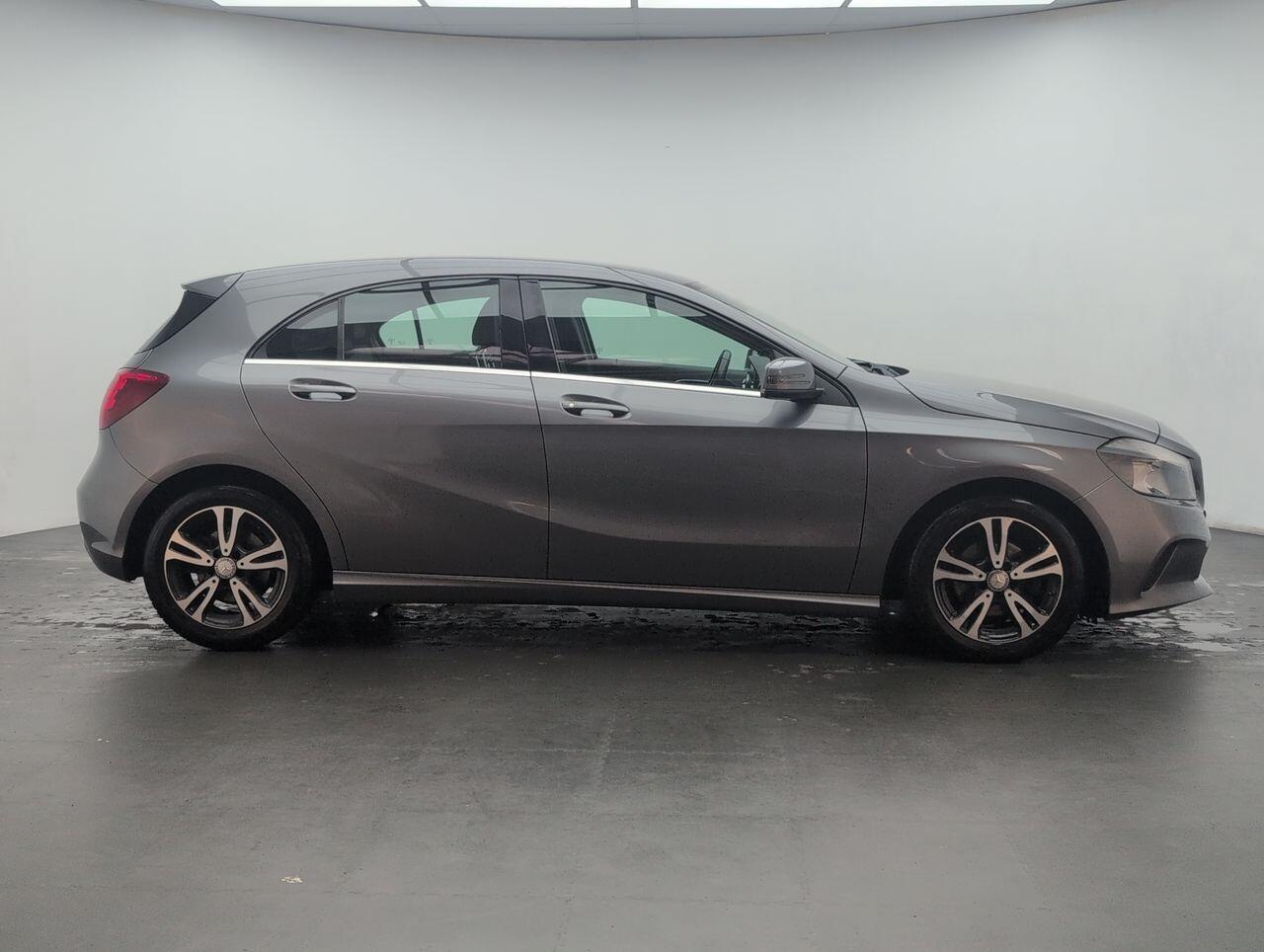 Used Mercedes-Benz A-Class 2016 for sale - 76456633: Photo 9