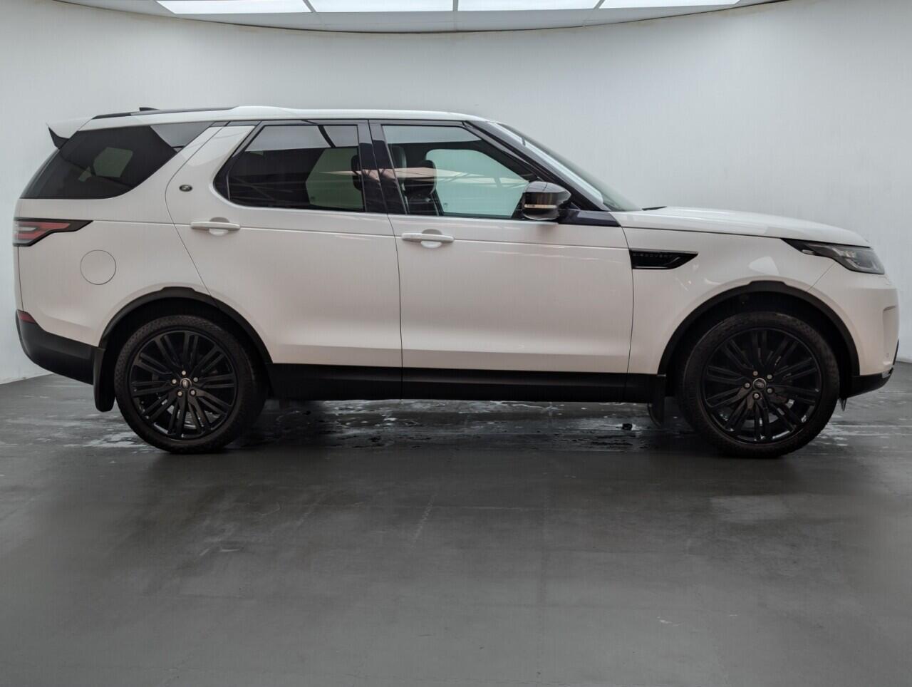 Used Land Rover Discovery 2018 for sale - 76512887: Photo 9
