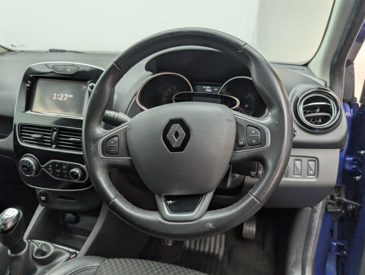 Used Renault Clio 2017 for sale - 76584588: Photo 20