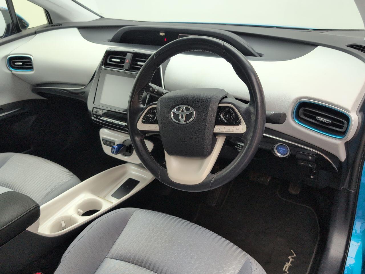 Used Toyota Prius 2018 for sale - 76424984: Photo 50
