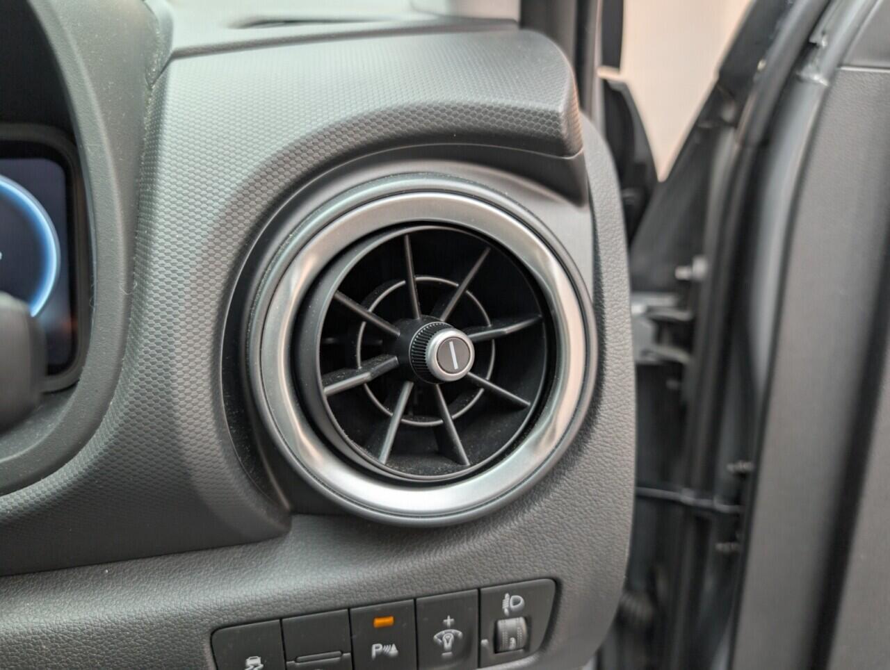 Used Hyundai KONA 2021 for sale - 76422725: Photo 21