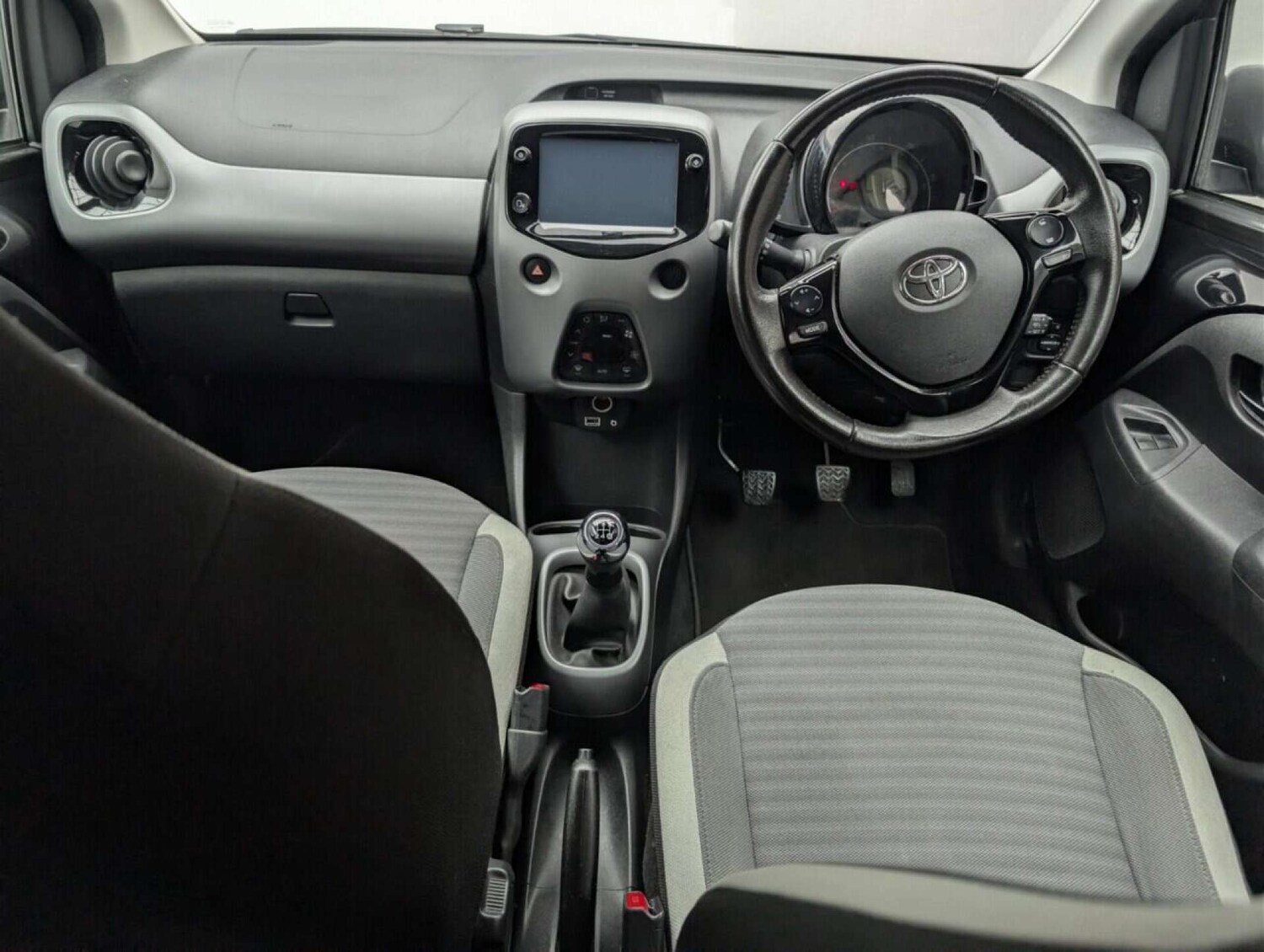 Used Toyota AYGO 2018 for sale - 77714086: Photo 22