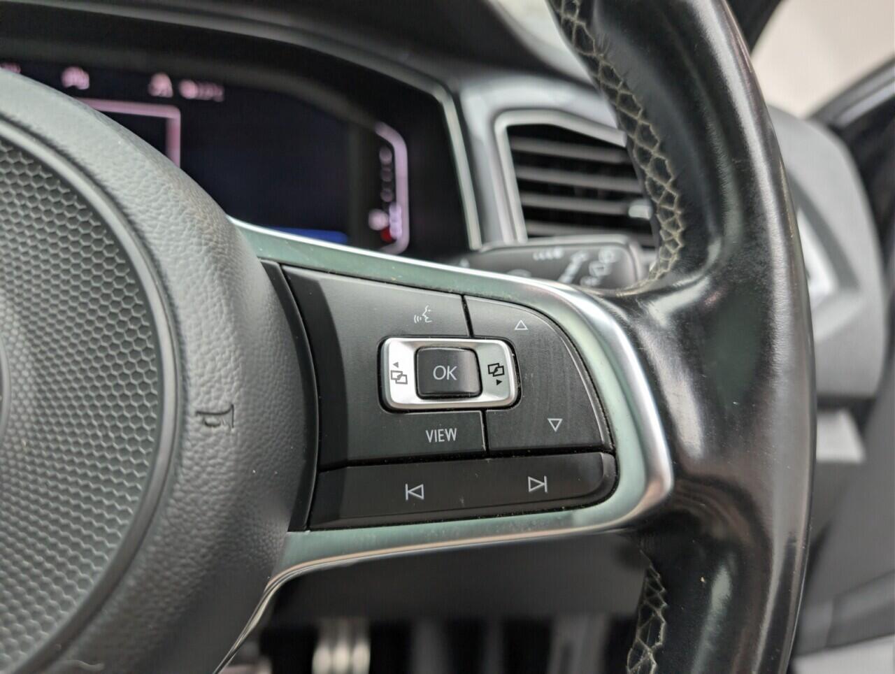 Used Volkswagen T-Roc 2020 for sale - 77109489: Photo 31