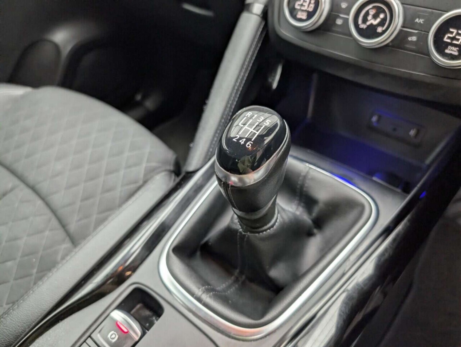 Used Renault Kadjar 2019 for sale - 77714217: Photo 16