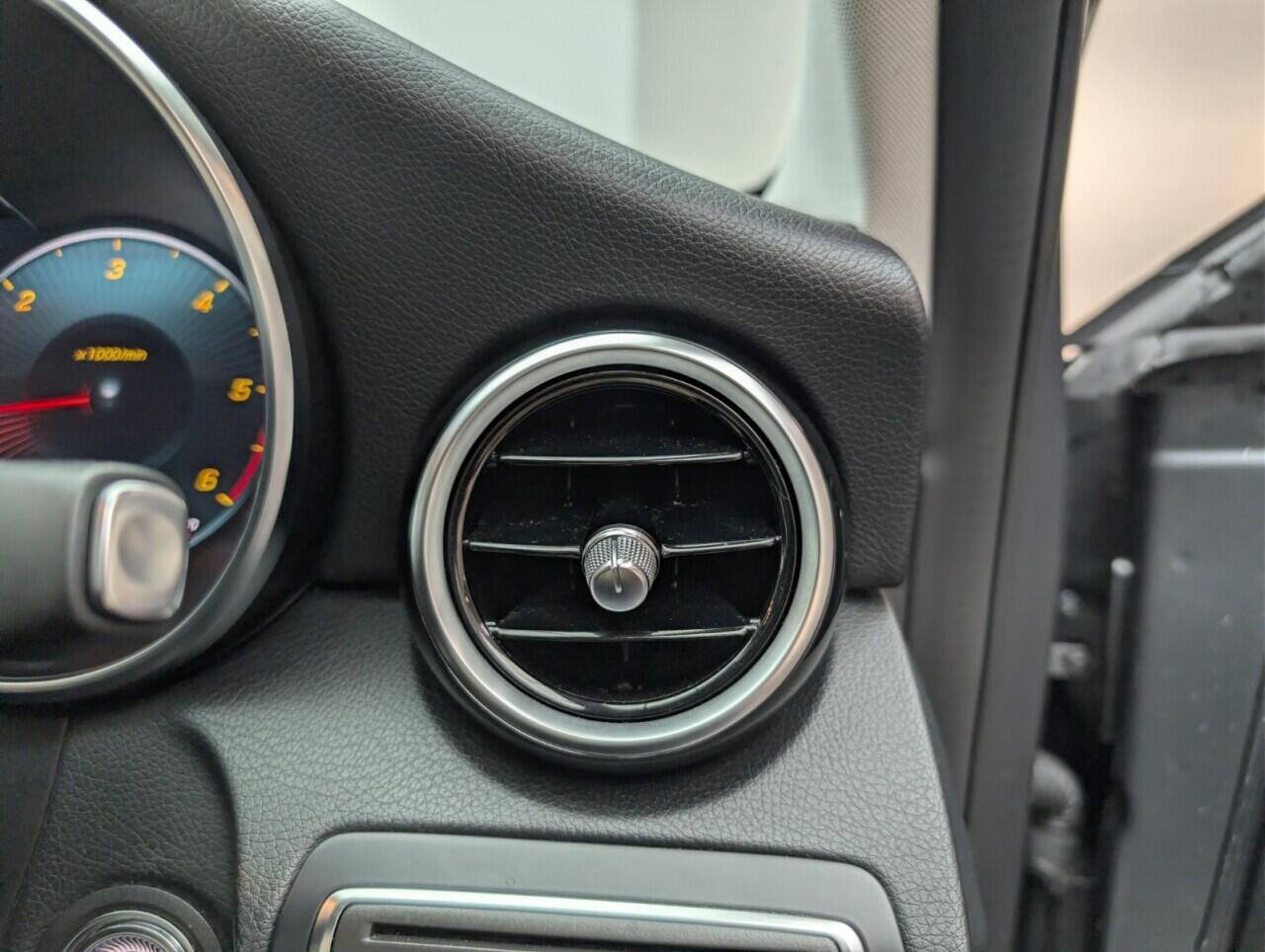 Used Mercedes-Benz C Class 2020 for sale - 76425173: Photo 21