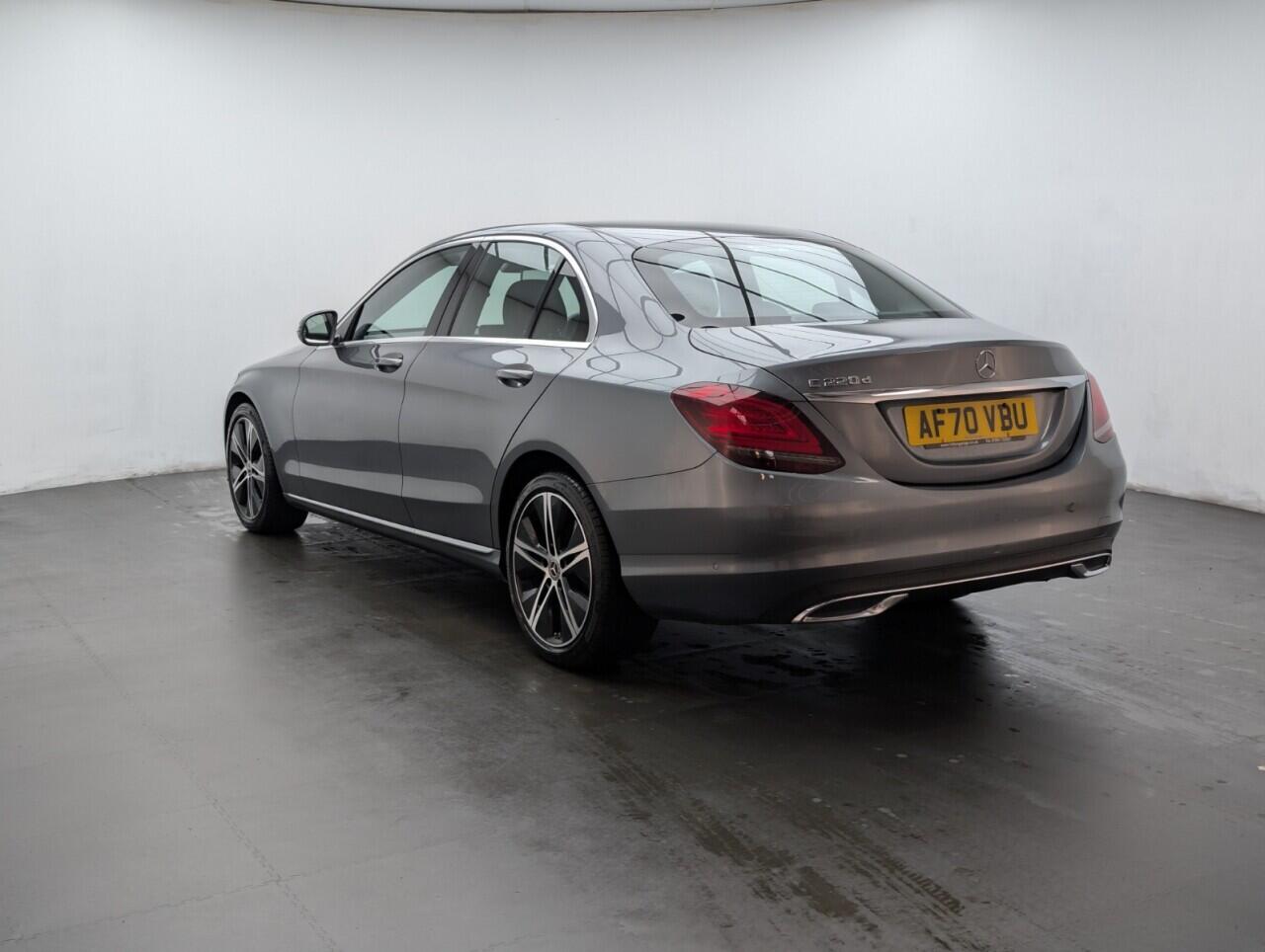 Used Mercedes-Benz C Class 2020 for sale - 76425173: Photo 6