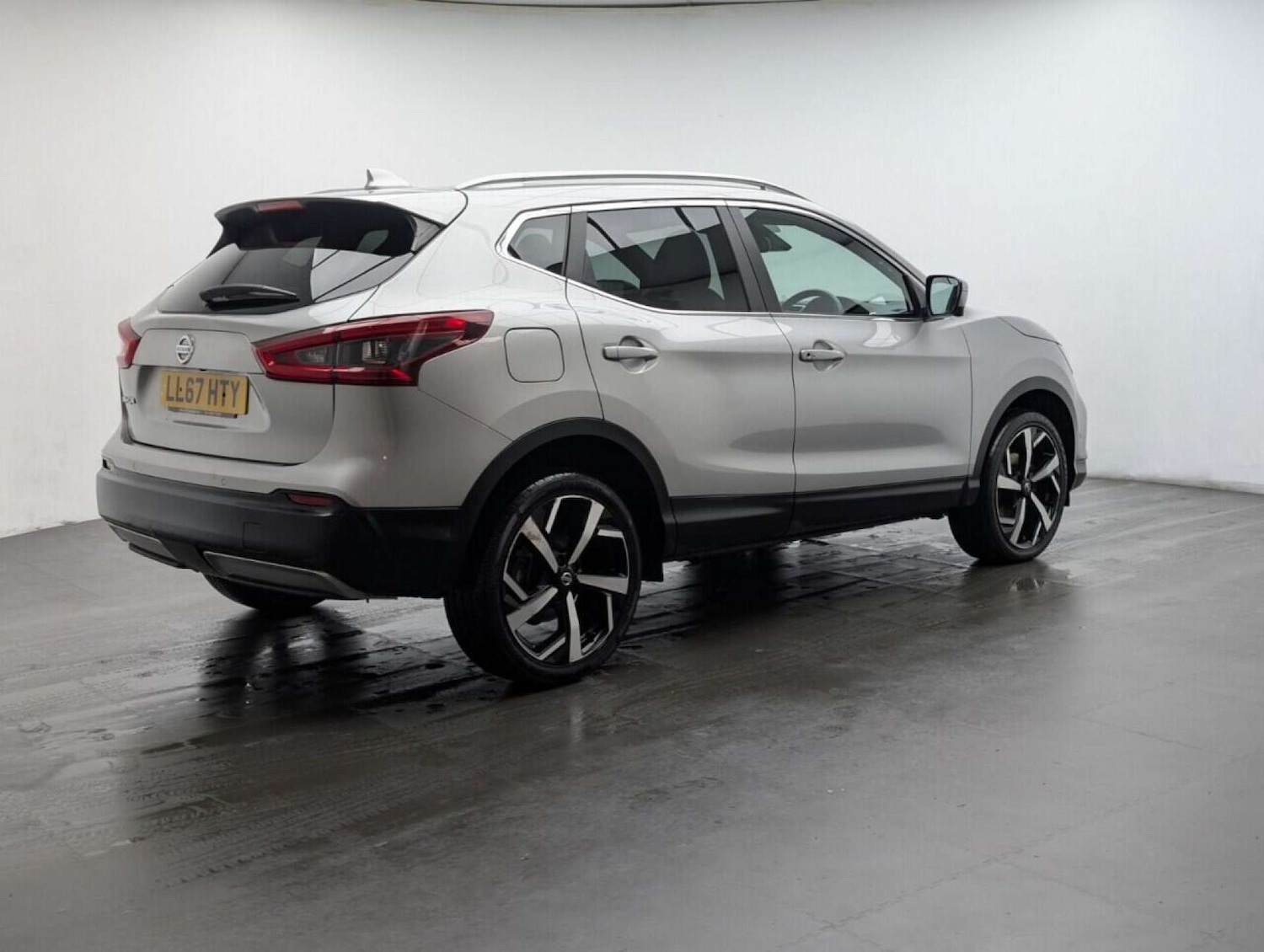 Used Nissan Qashqai 2018 for sale - 77714472: Photo 8