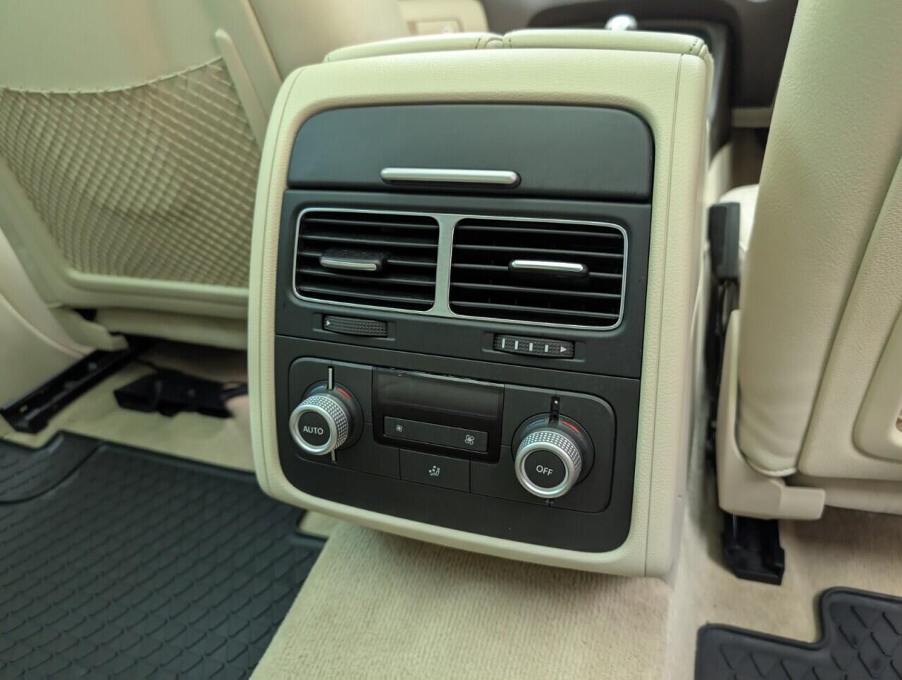 Used Volkswagen Touareg 2016 for sale - 76936606: Photo 26