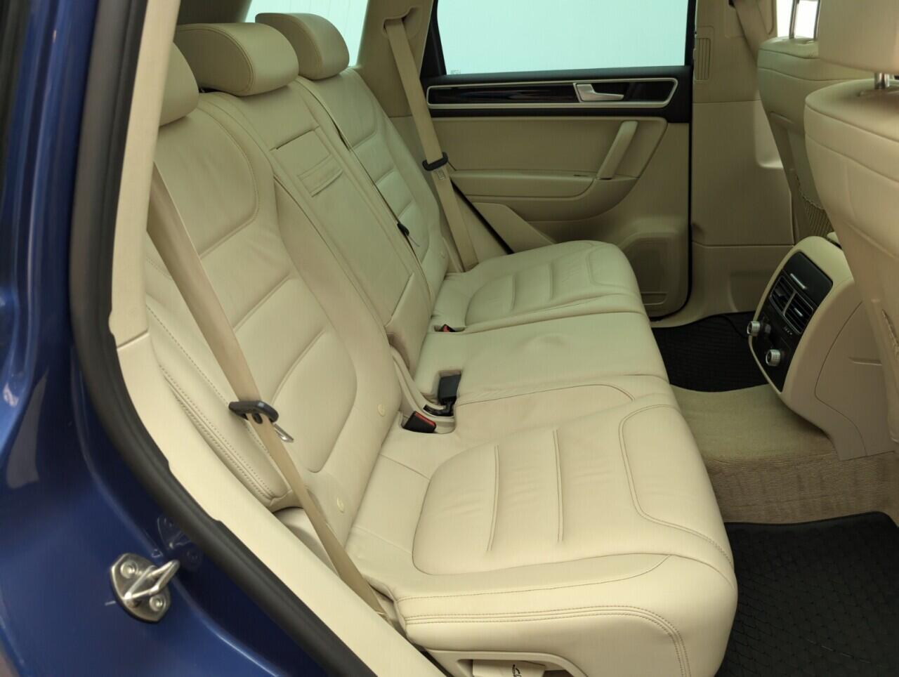 Used Volkswagen Touareg 2016 for sale - 76936606: Photo 27