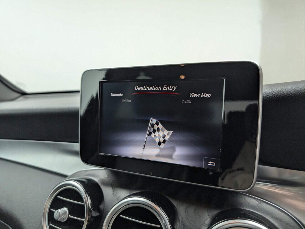 Used Mercedes-Benz GLC 2018 for sale - 77343926: Photo 14