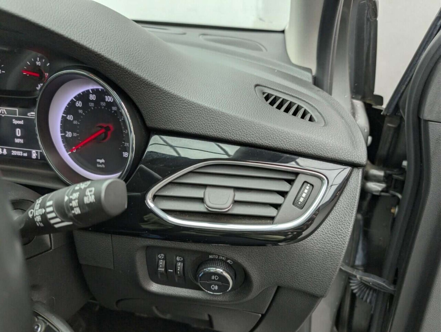 Used Vauxhall Astra 2018 for sale - 77953311: Photo 22