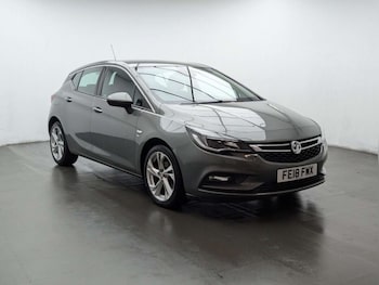 Used Vauxhall Astra 2018 for sale - 77953311: Photo