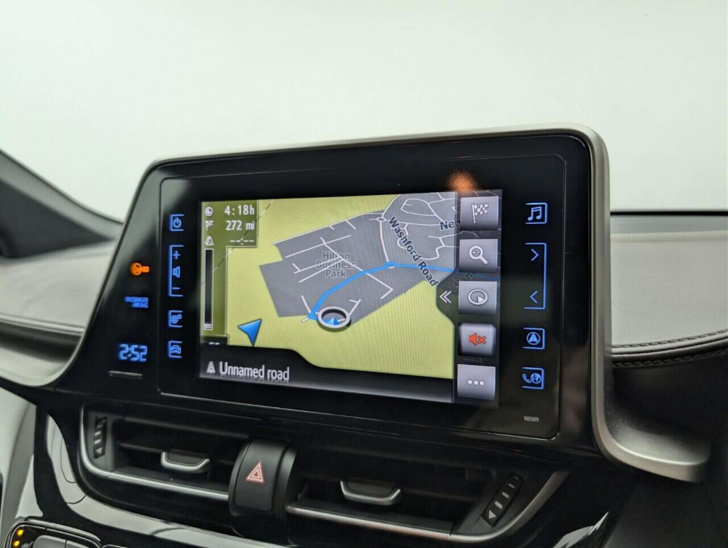 Used Toyota C-HR 2018 for sale - 77713259: Photo 14