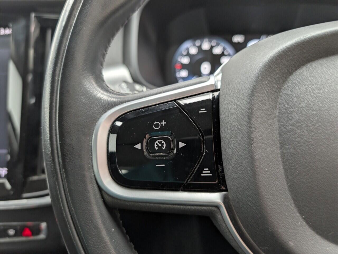 Used Volvo V90 2018 for sale - 77057381: Photo 18