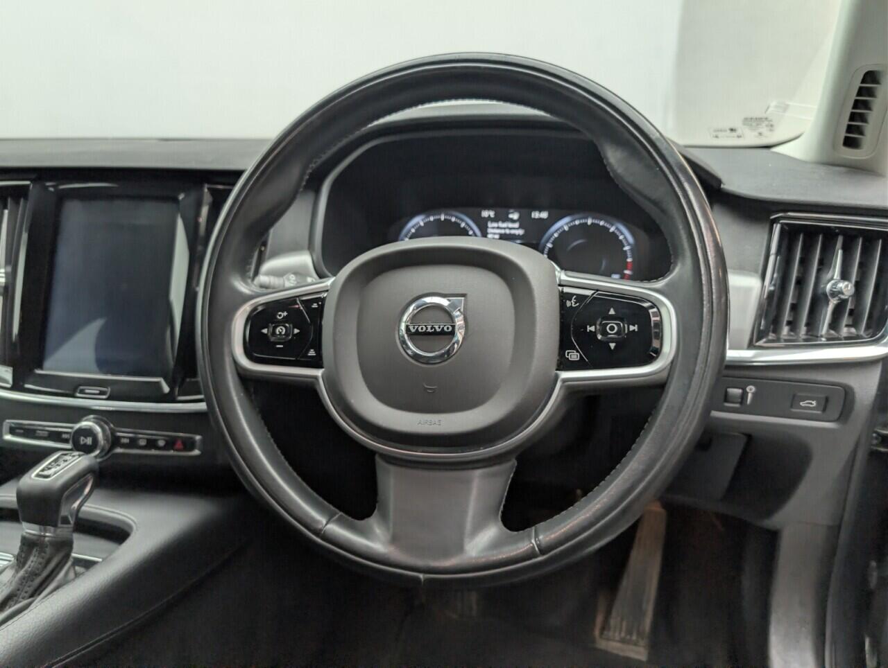 Used Volvo V90 2018 for sale - 77057381: Photo 22